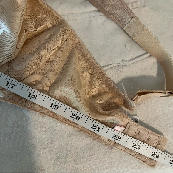 Wacoal Awareness Seamless Underwire Bra - Beige Size 34DD.  NWOT - Picture 8 of 8